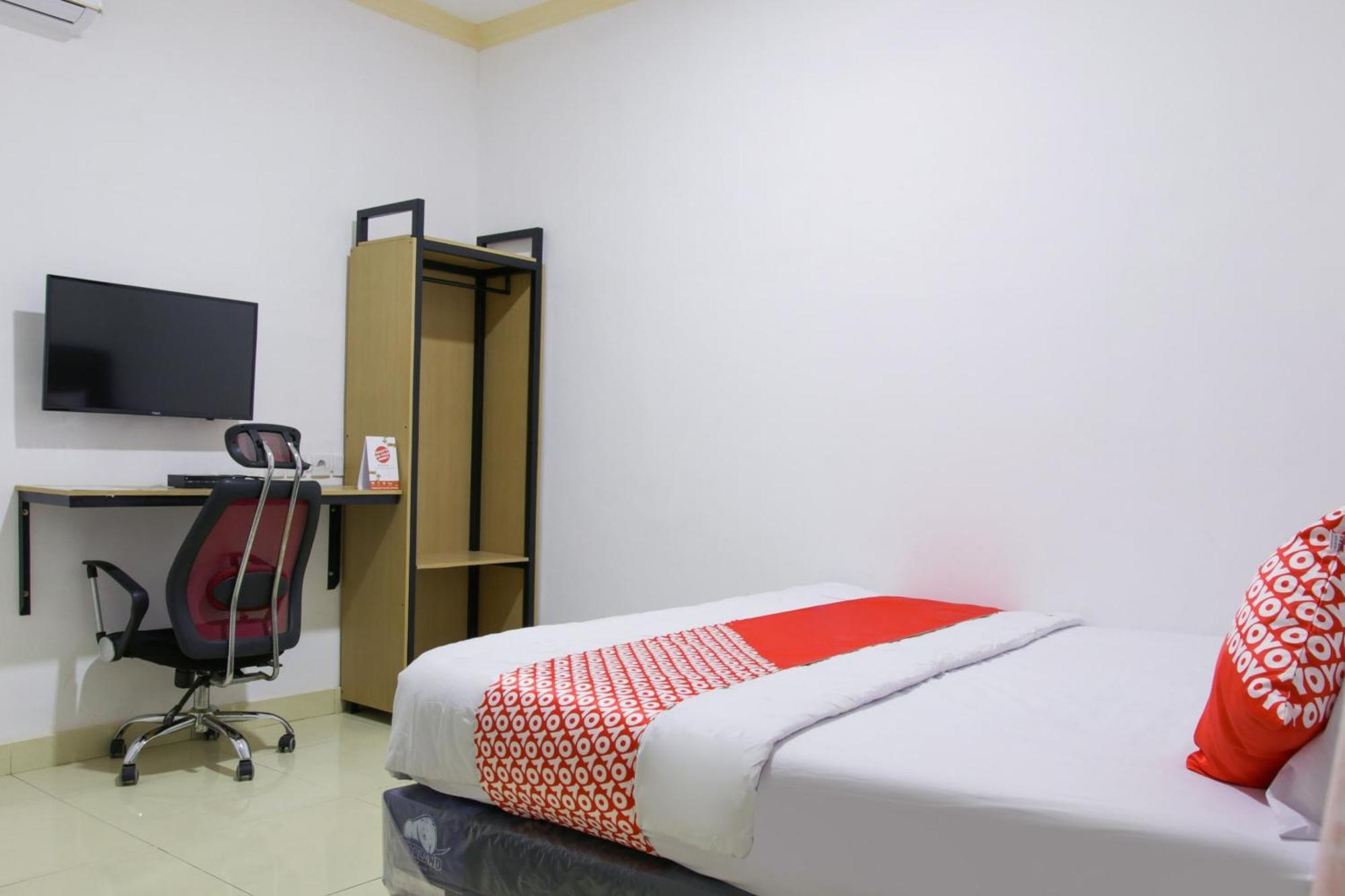 Hotel O Guest House Cahaya 7296 Makassar Exterior photo